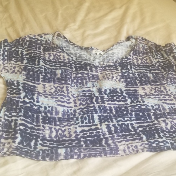 Blue flowy crop top - Picture 1 of 3